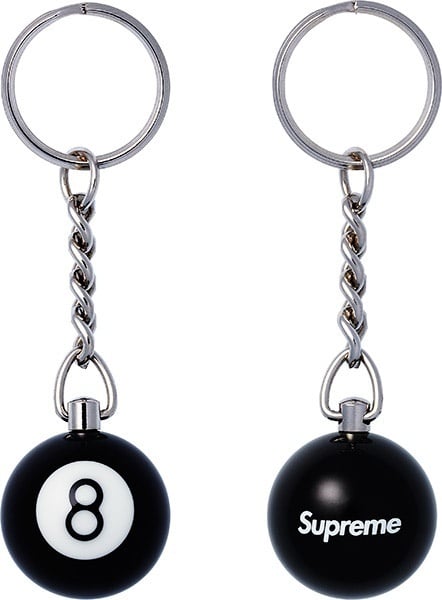 8 Ball Keychain